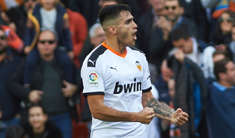 Foto: Maxi Gómez antidotum na nieobecność Rodrigo