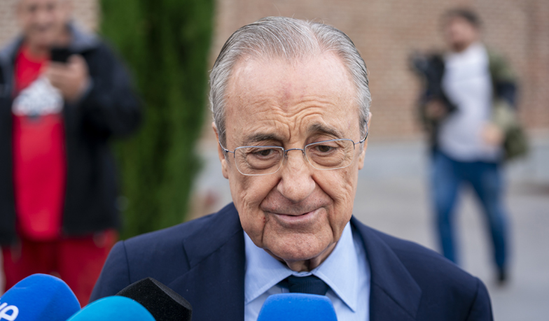 Foto: Real zaprasza na Bernabéu chłopca zaatakowanego na Montjuïc