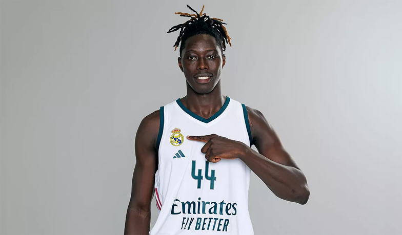 Oficjalnie: Eli Ndiaye wraca do Realu Madryt