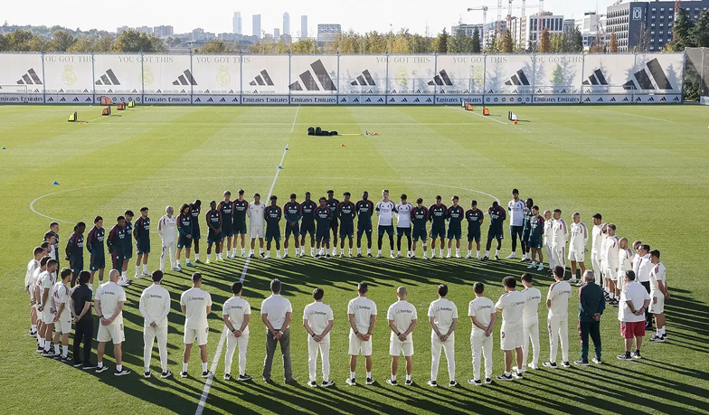 Minuta ciszy przed dzisiejszym treningiem