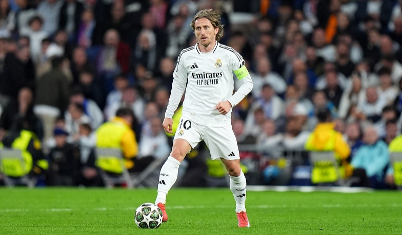 Foto: Modrić wyprzedził Benzemę