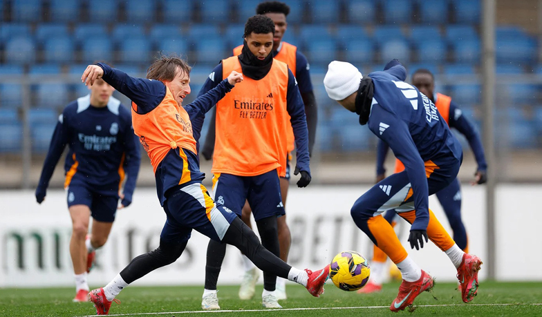 Foto: Valverde przepracował cały trening z grupą