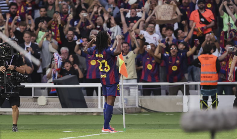 Foto: 7. kolejka: Barcelona nowym liderem La Ligi