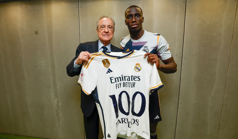 Foto: 100. ligowy mecz Mendy'ego w Realu Madryt