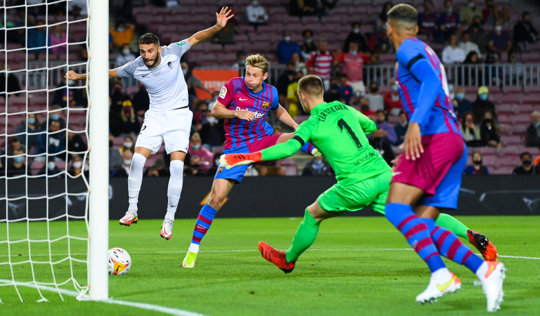 Foto: 5. kolejka: Barcelona remisuje z Granadą