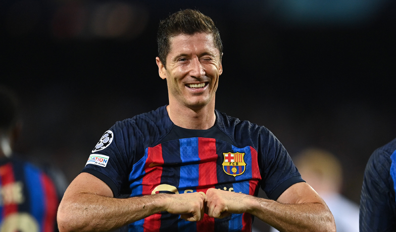 Foto: Lewandowski i De Jong nie odpuszczają Klasyku
