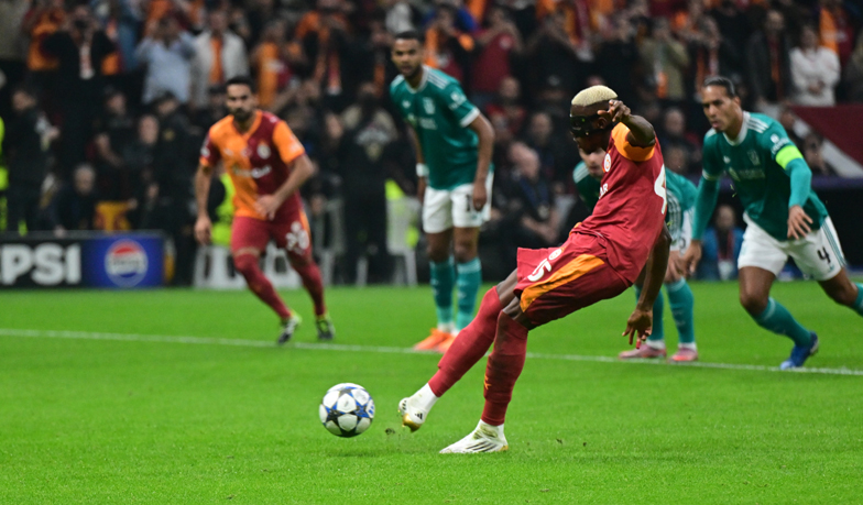 Foto: Wtorkowe mecze Ligi Mistrzów: Trzy zespoły z kompletem punktów, porażka Liverpoolu