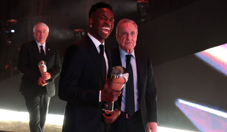Foto: „Jeśli Arabia przyjdzie z 300 milionami, to Florentino sprzeda Viníciusa”