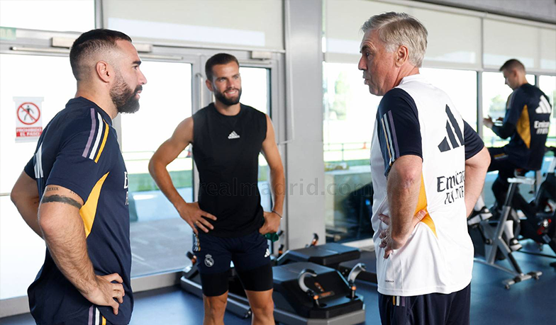 Foto: Carvajal, Nacho i Joselu rozpoczęli przygotowania do sezonu
