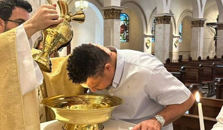 Foto: Ronaldo Nazário przyjął chrzest w wieku 46 lat