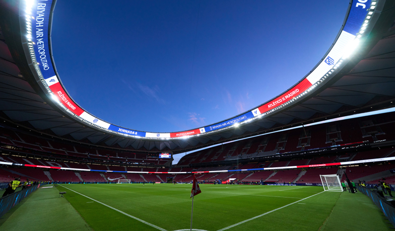 Foto: Metropolitano posiada już telebim 360 stopni jak Bernabéu [VIDEO]