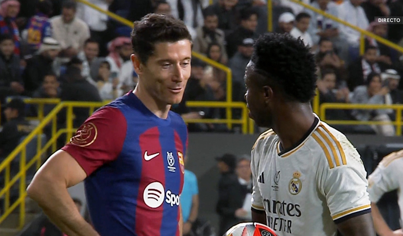 Foto: Lewandowski do Viniciusa: Ty będziesz strzelać karnego? To strzelaj