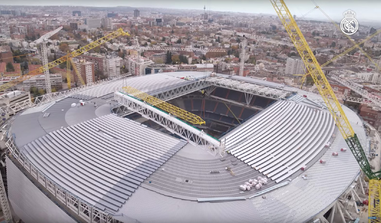 Foto: Jak powstaje nowy dach Santiago Bernabéu? [VIDEO]