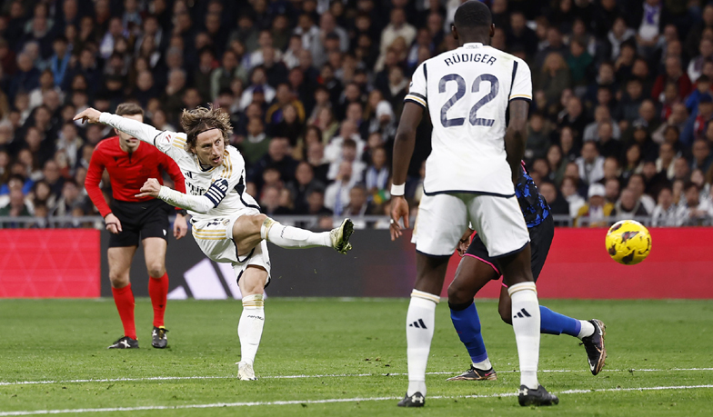 Foto: „Spalony? Rüdiger wychodził zza pleców”