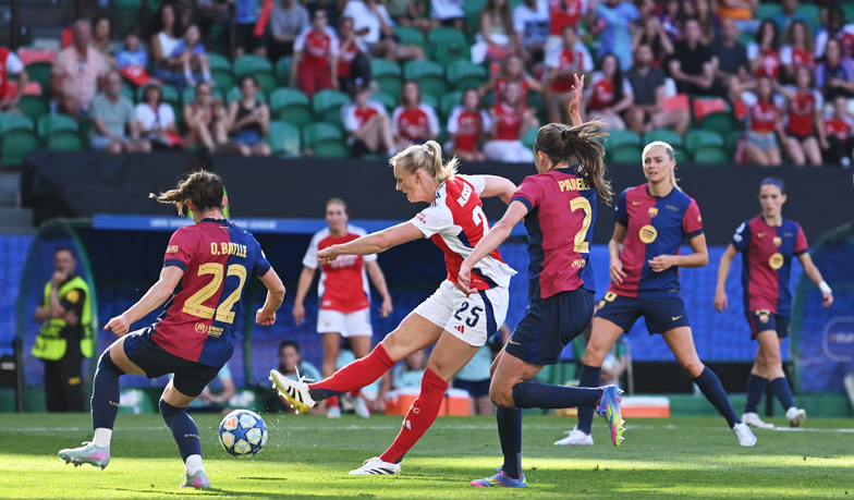Foto: Arsenal pokonał Barcelonę w finale Ligi Mistrzyń