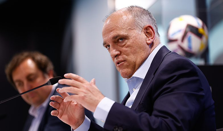 Foto: Tebas: Co pięć minut mamy nowe wiadomości o Mbappé