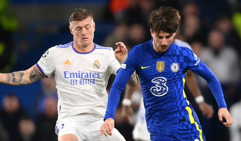 Foto: Kroos swoim gestem wyśmiał Mounta? „Nonsens”