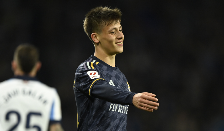 Foto: Güler odwiedził kadrę Turcji U-14