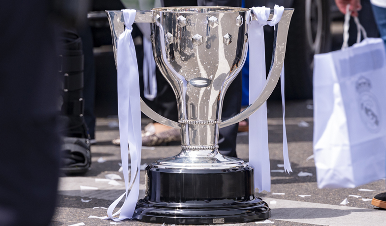 Foto: Jak wygląda wyścig Real Madryt z Barceloną na trofea?