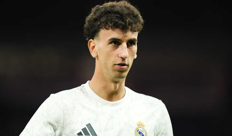 Foto: Real „degraduje” Jacobo Ramóna
