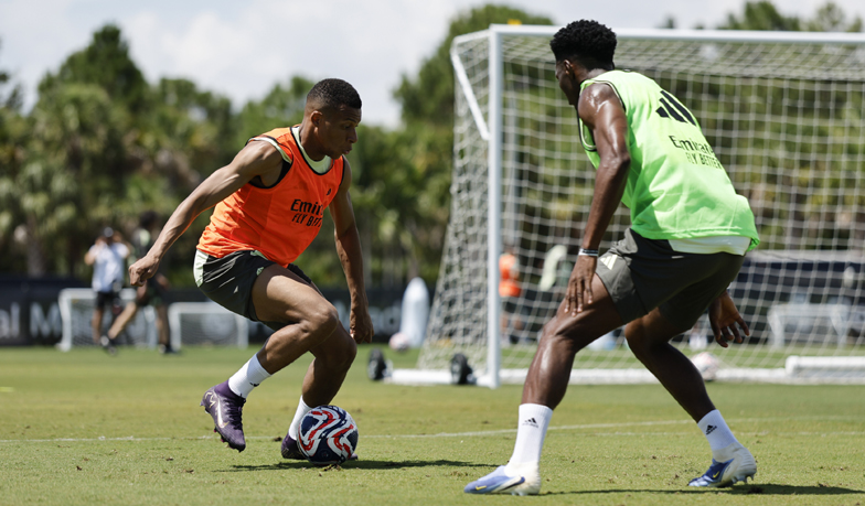 Foto: Kwadrans ostatniego treningu przed Salzburgiem: Czy Mbappé trenuje z grupą? [VIDEO]