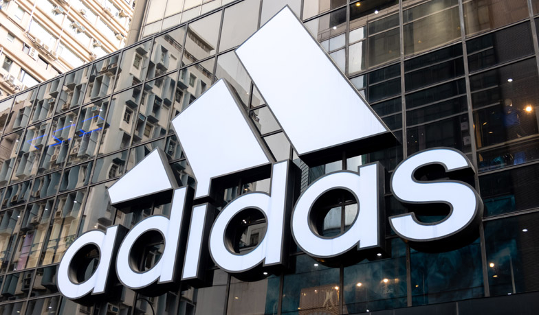 Foto: Adidas planuje zmianę logo