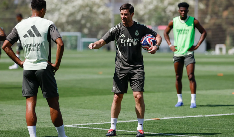 Foto: Pierwszy trening Xabiego Alonso z reprezentantami [VIDEO]