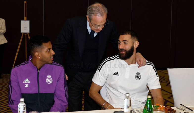 Foto: Florentino Pérez spotkał się z drużyną