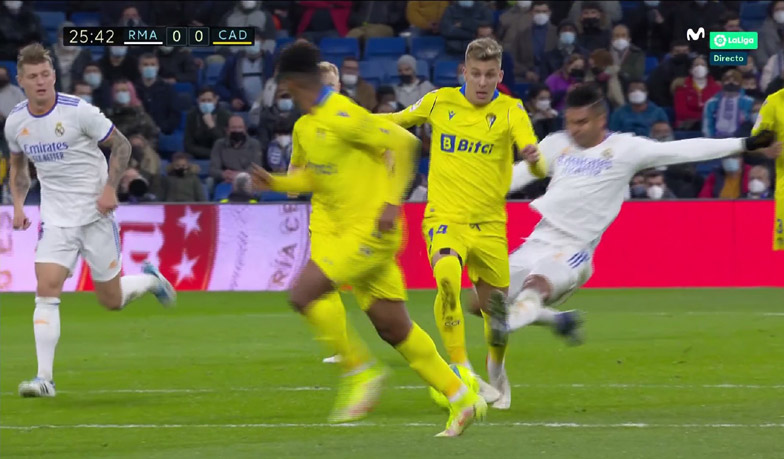 Foto: „Gdyby Casemiro trafił mnie w nogę postawną, wypadłbym na 6 miesięcy”