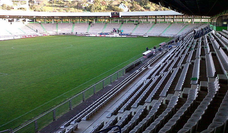 Castilla zagra z Racingiem Ferrol