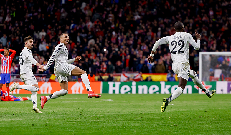 Foto: Bernabéu powita swoich bohaterów