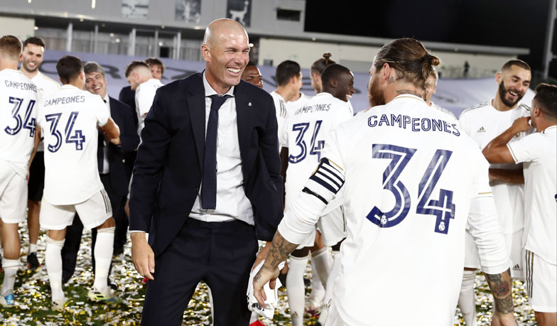 Foto: Le Parisien: Zidane kuszony przez PSG