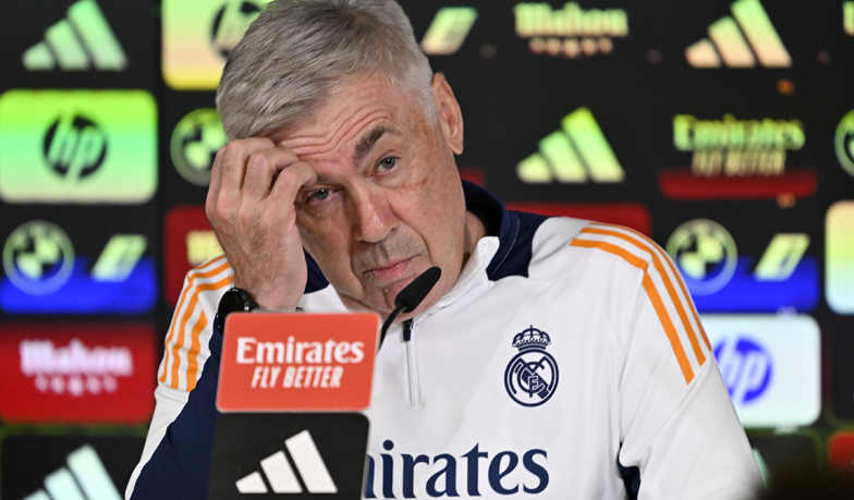 Foto: Ancelotti: Barcelona gra bardzo piękny futbol, Real gra inny futbol