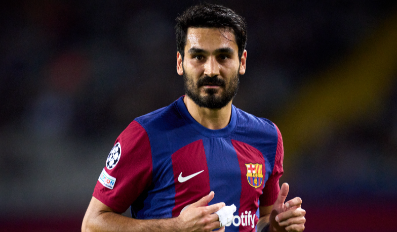 Foto: Gündoğan: Może Vinícius lubi być wygwizdywany…