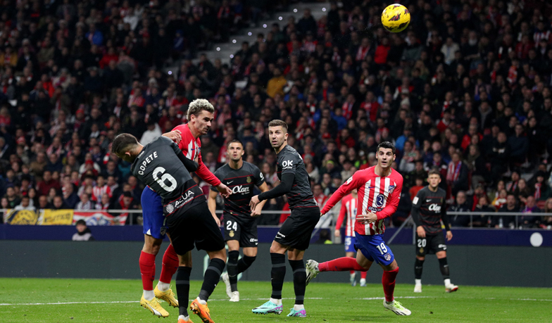 Foto: 14. kolejka: Atlético wyprzedza Barçę przed ich bezpośrednim starciem