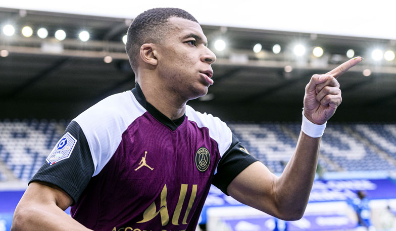 Foto: Mbappé ciągle bez decyzji, PSG widzi trzech następców