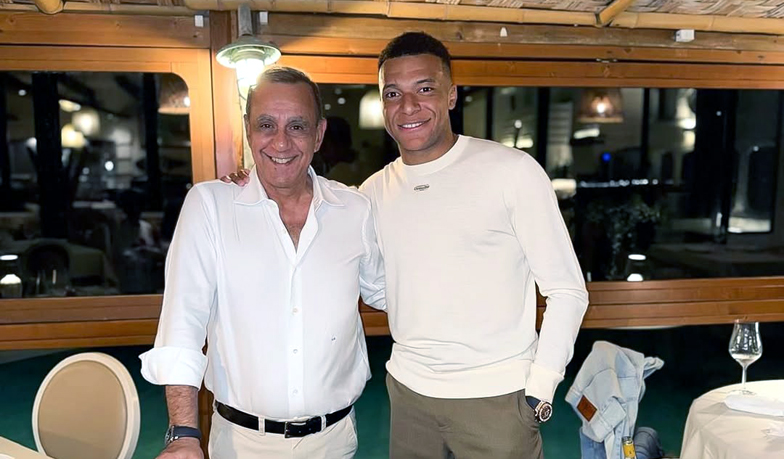 Kulisy wypadu Mbappé z partnerką na Sardynię