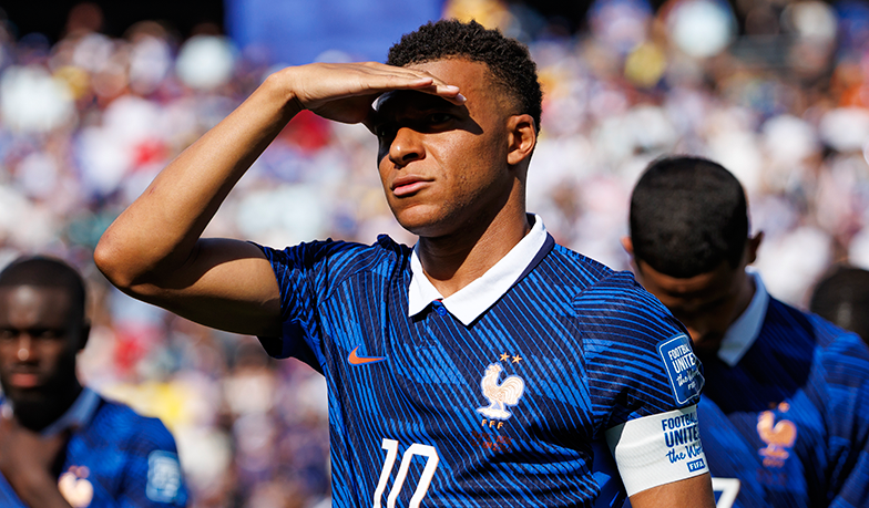 Mbappé dotrzymuje słowa i pracuje intensywniej bez piłki