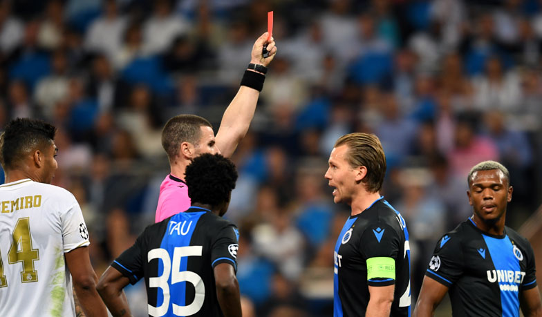 Foto: UEFA ukarała gracza Club Brugge dodatkowym zawieszeniem