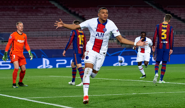 Foto: „Mbappé, honorowy socio Barçy”