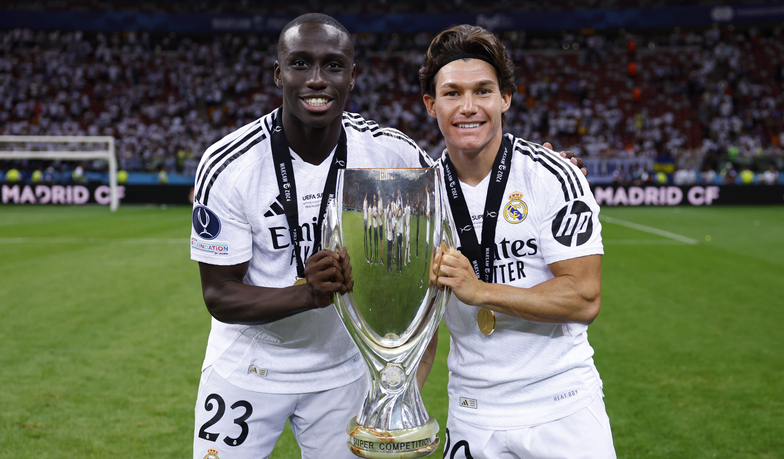 Foto: COPE: Mendy trenował w Manchesterze jako prawy obrońca