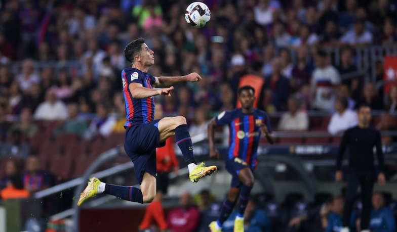 Foto: 10. kolejka: Barcelona pokonuje Villarreal