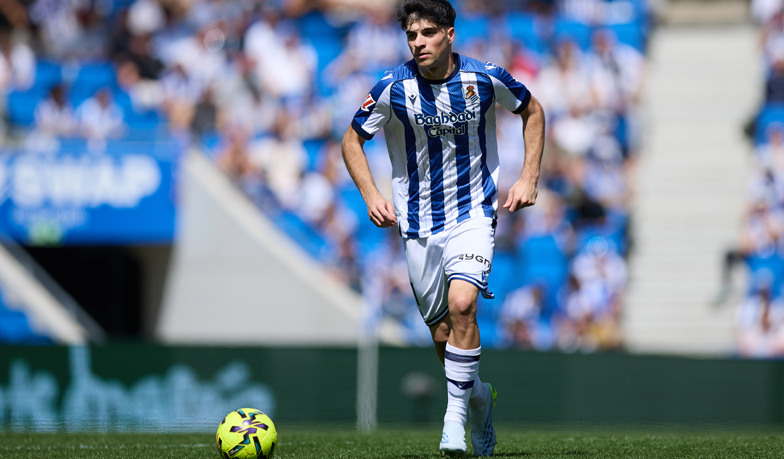 El Mundo: Stoper Sociedadu dołącza do listy możliwych wzmocnień środka obrony