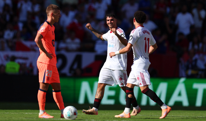 Foto: 8. kolejka: Barça rozbita, Lewandowski marnuje kluczowego karnego, Real liderem! [VIDEO]
