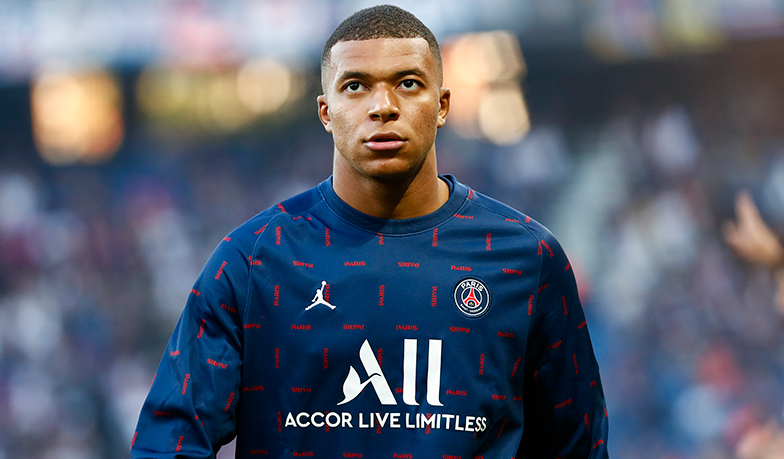 Foto: „Jeśli Mbappé nie przedłuży umowy, to wyląduje na trybunach”