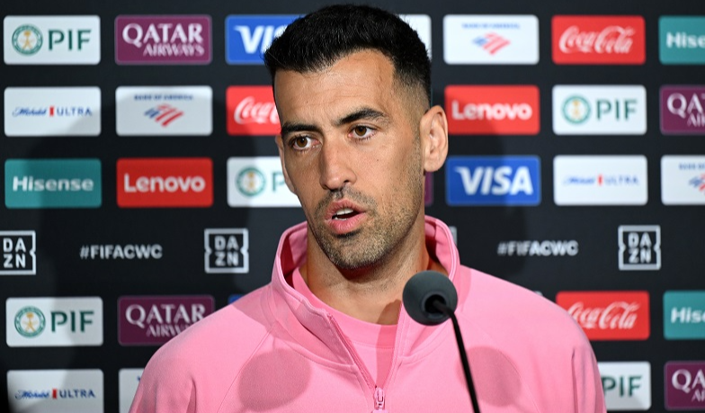 Foto: Busquets: Mam nadzieję, że Xabi sobie poradzi, ale wolę, by wygrał inny zespół