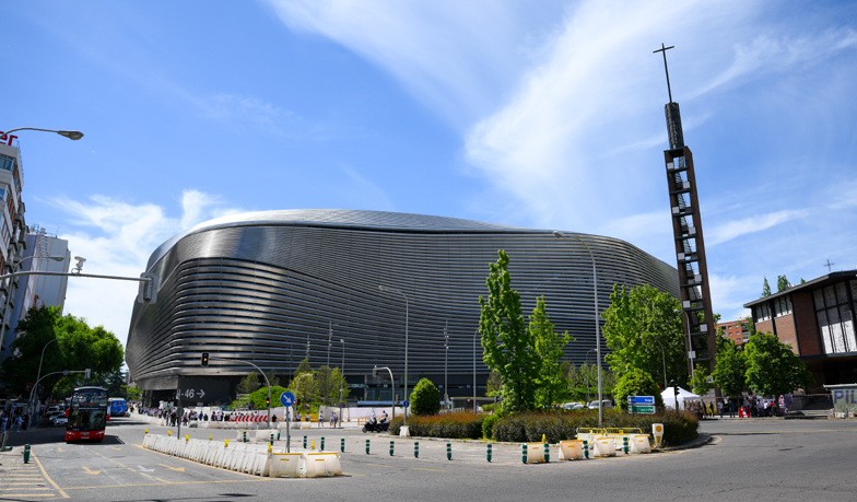 Foto: Zwiedzanie powiększonego muzeum i nowego sklepu na Bernabéu [VIDEO]