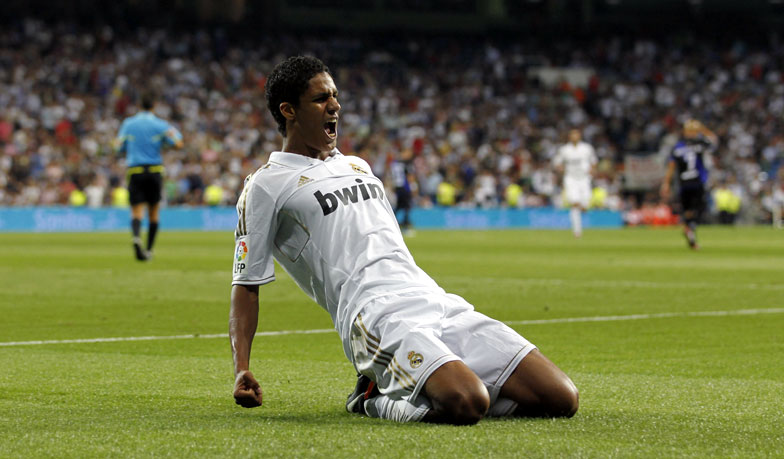Foto: Varane świętuje dekadę w Realu Madryt
