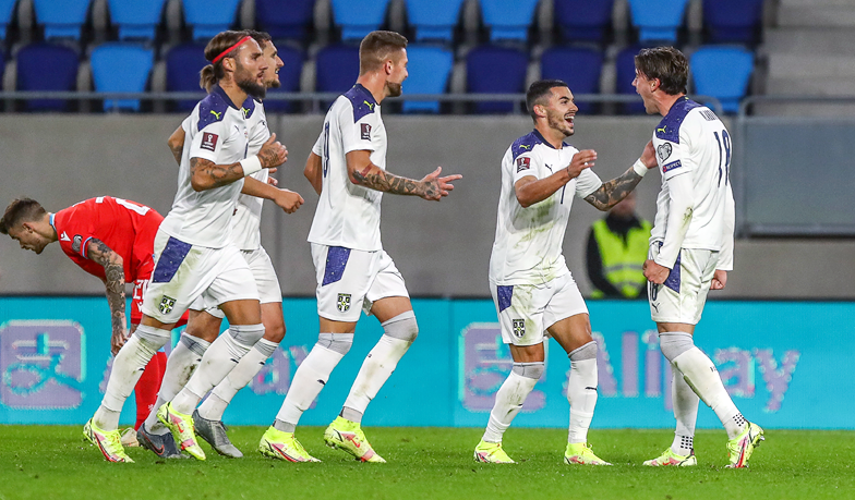 Foto: Wymęczone zwycięstwo Serbii, Jović tylko na ławce