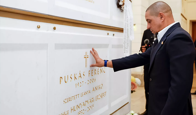 Real Madryt oddał hołd Ferencowi Puskásowi w Budapeszcie